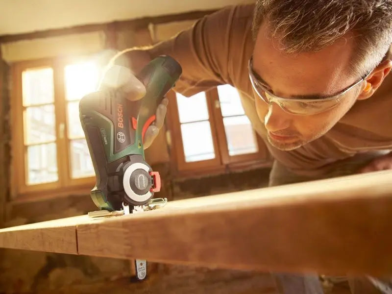 Bosch  Sega da potatura a batteria 12V, senza batteria e caricabatterie 06033C9001