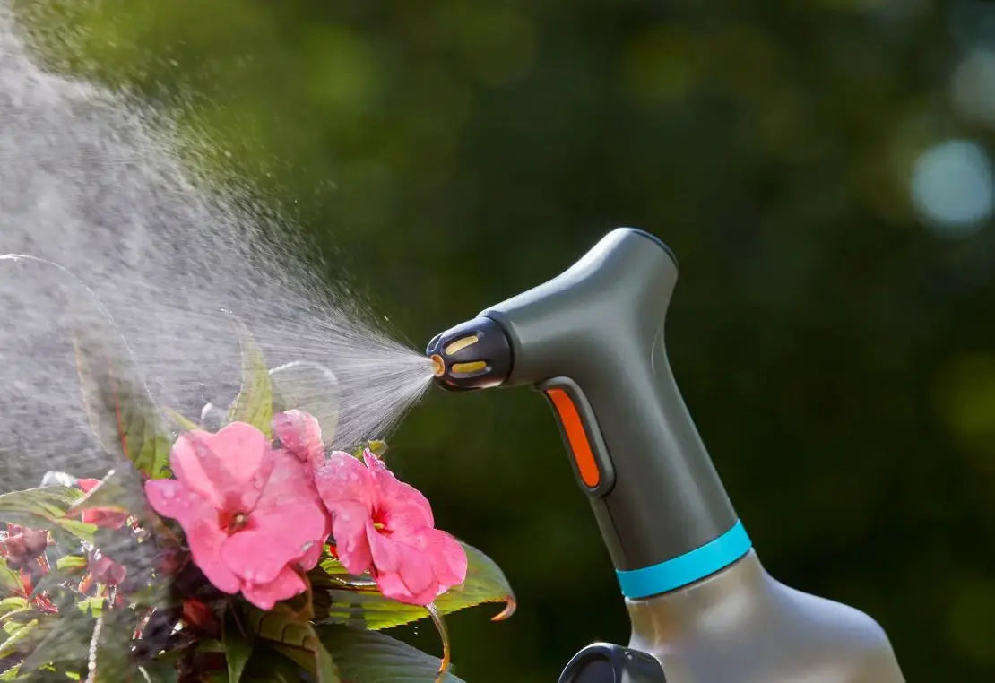 Gardena - Spruzzatore EasyPump, capacità 1 l, alimentato a batteria 11114-20