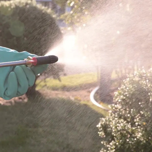 Makita Utensili - Pompa irroratrice a batteria 12V AC, volume 5 l, senza batteria e caricabatterie US053DZ